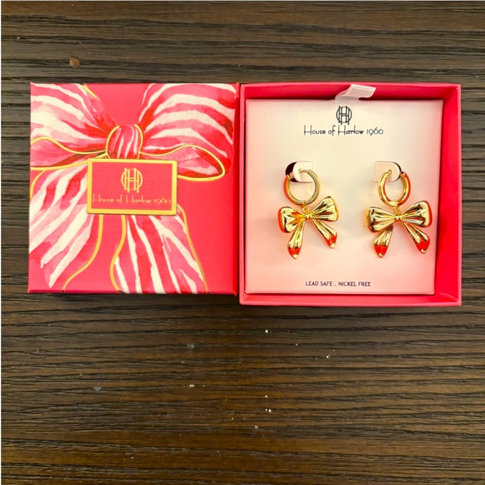 NEW House of Harlow 1960 Gold
Bow Earrings